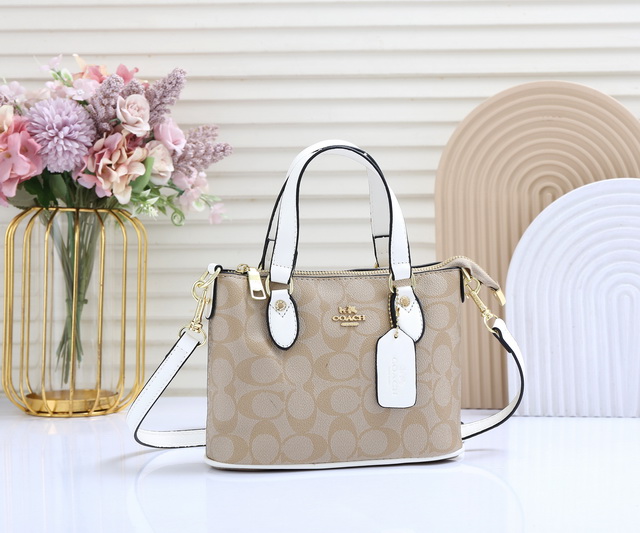 C0ACH Handbags 044